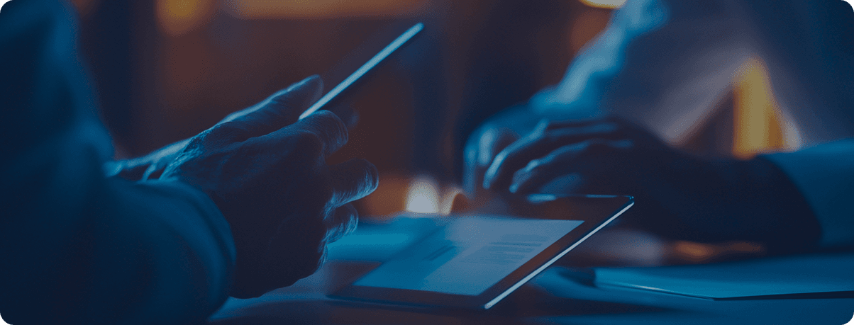SOLUTIONS COMBINING STRATEGY, AI,